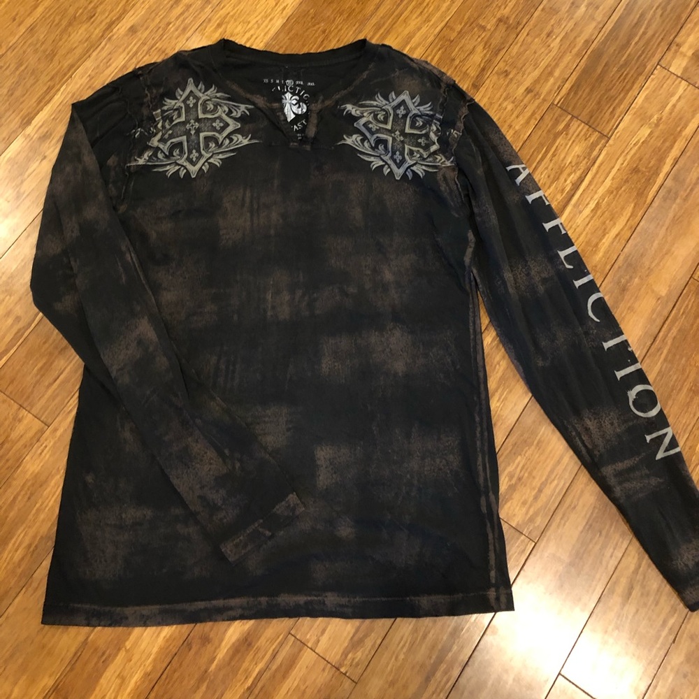 REVERSIBLE Men’s Affliction long sleeve T